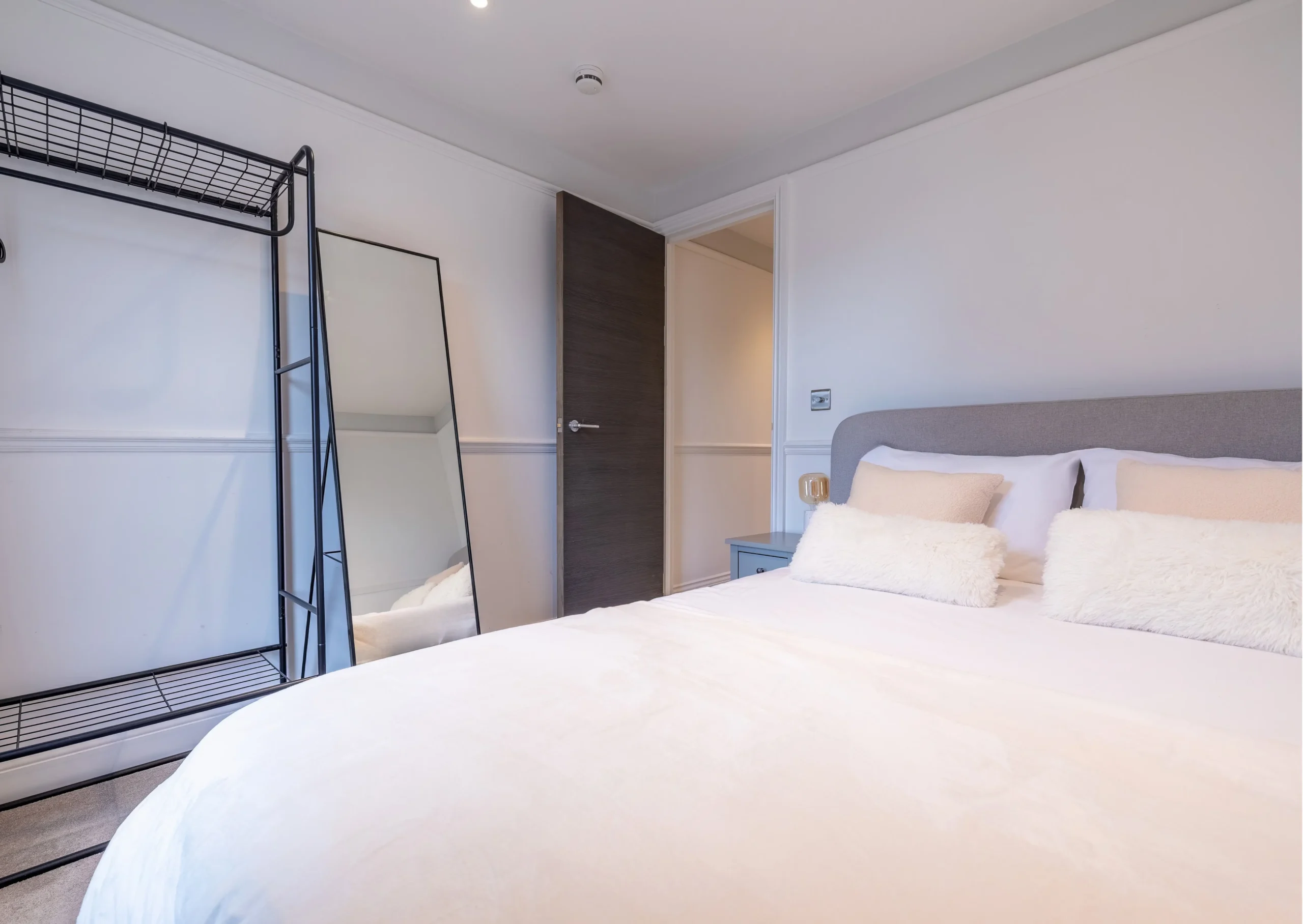 Best Areas to Stay in London for Business Travellers